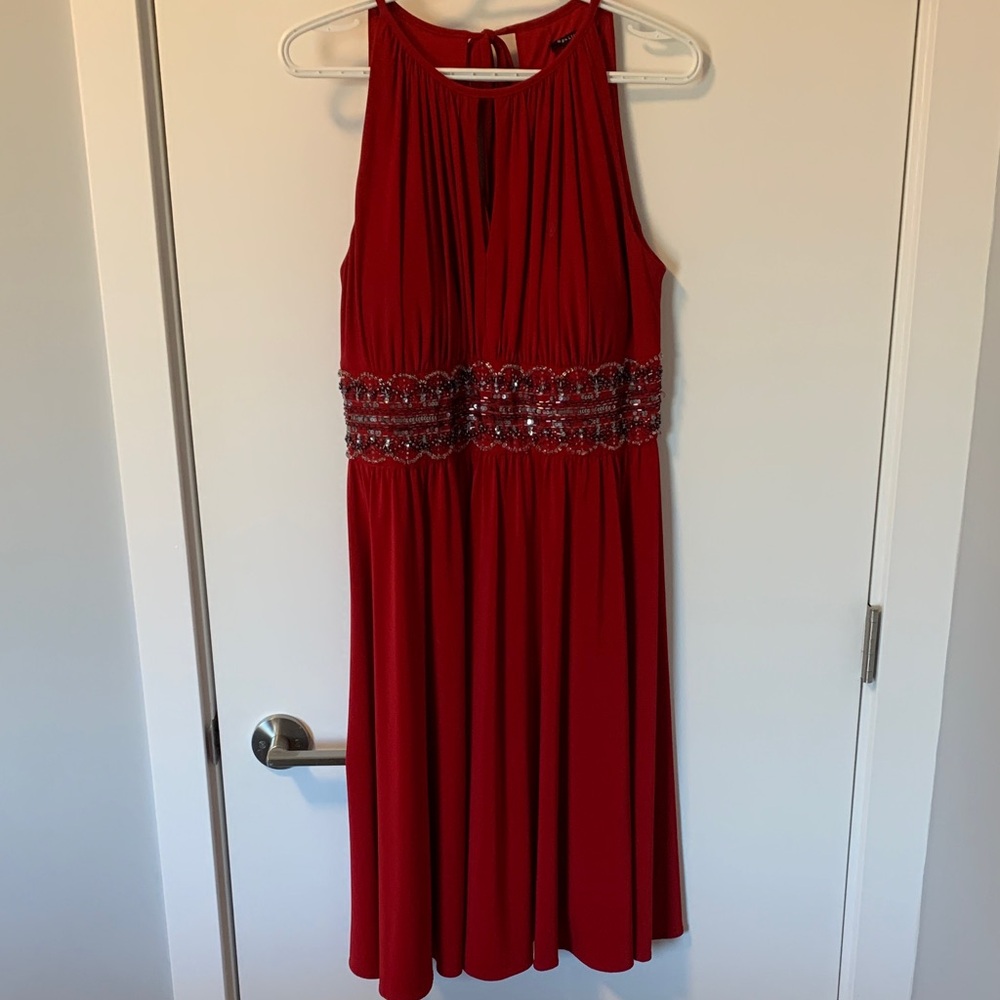 Elegant Red Midi Dress
